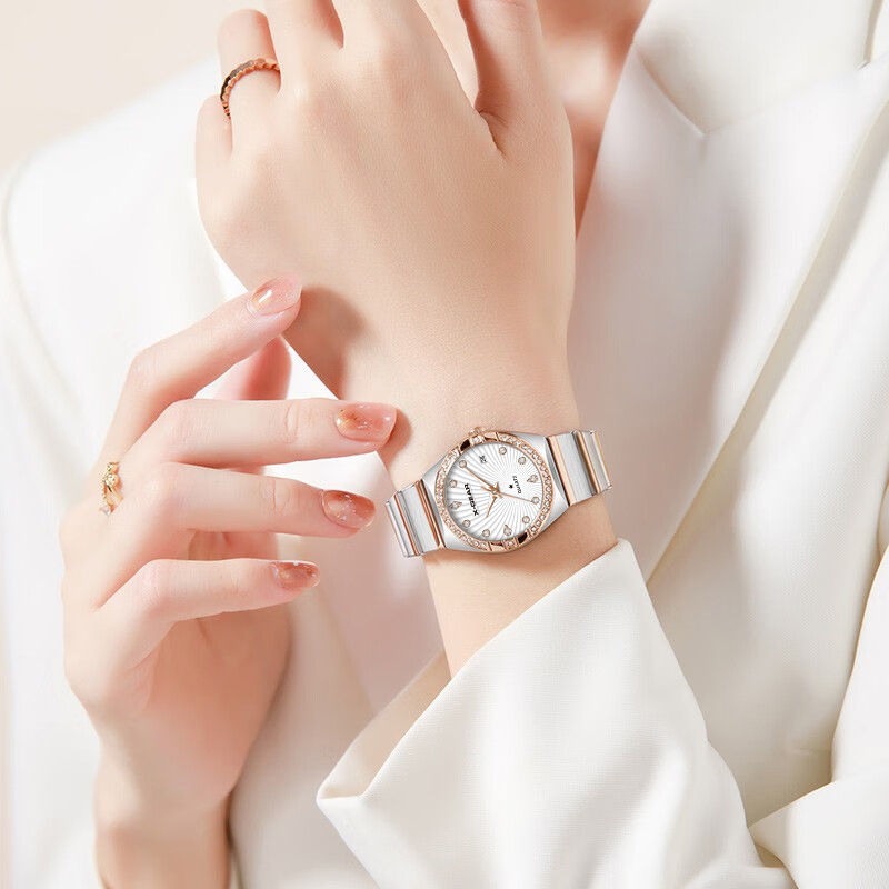 Orologio da Donna Elegante di  - Luxury X I Watch recensione e prezzo