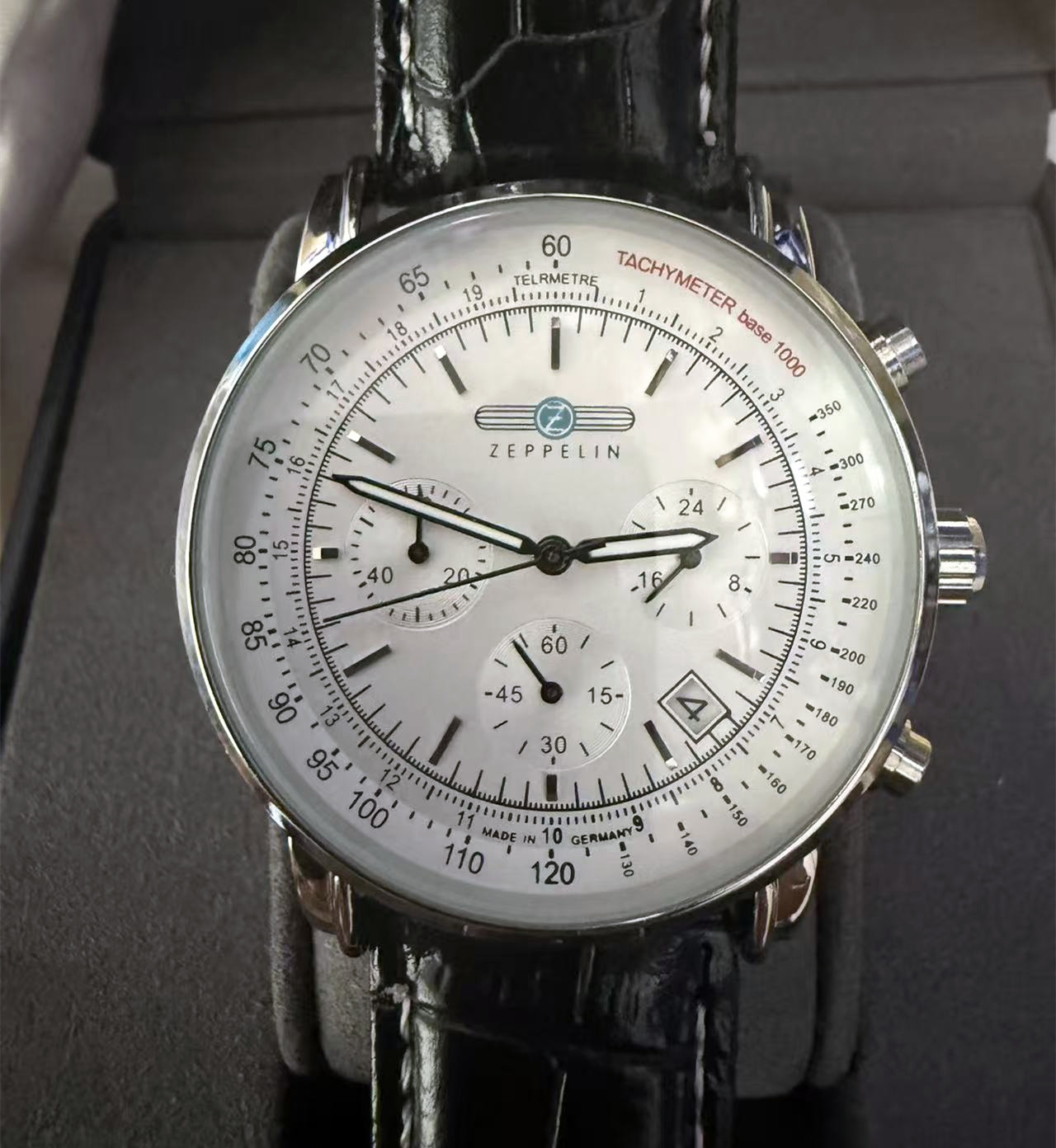 Orologi da polso alla moda ZEP - Luxury Watch Wallpaper recensione e prezzo