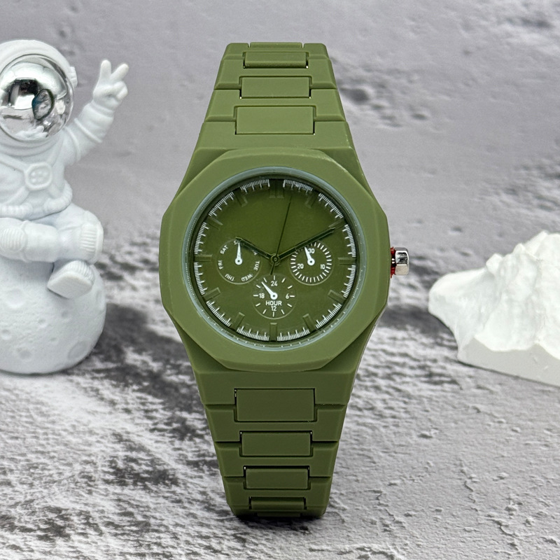 Orologio di Marca Famosa con Q - Luxury Watch Uk recensione e prezzo